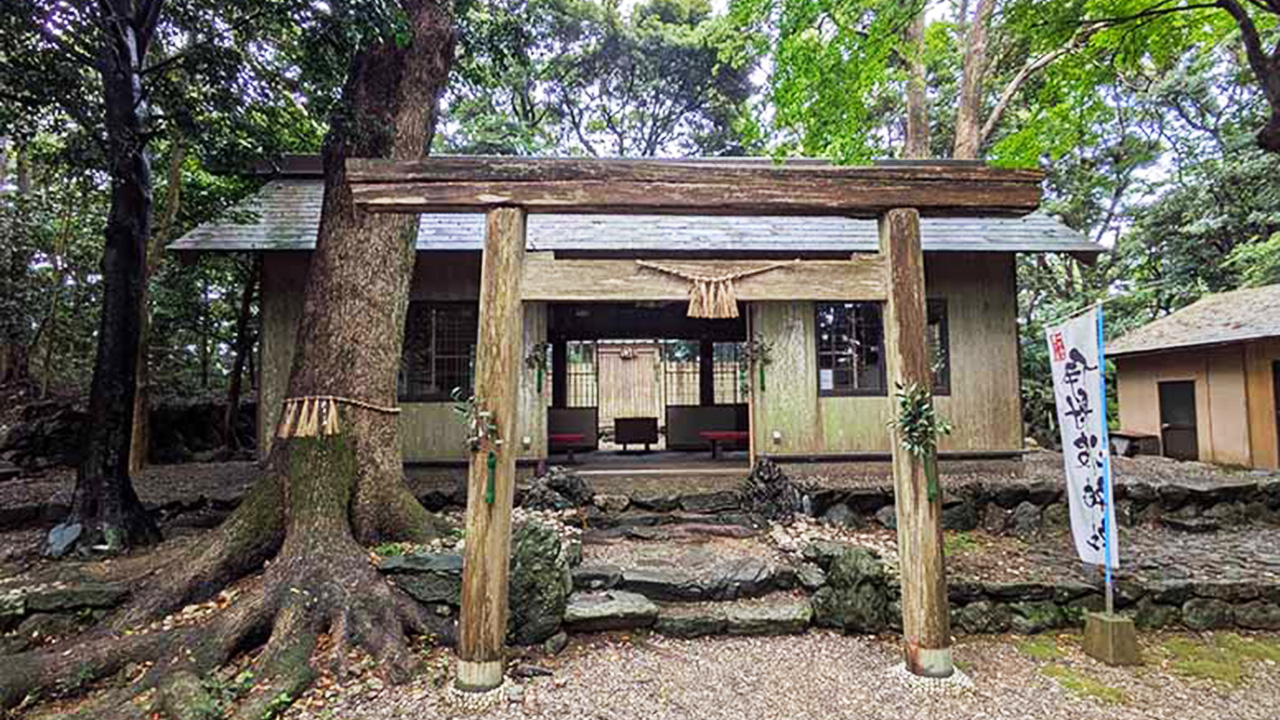 女性のアマテラスは、ワカヒルメという巫女霊だった！